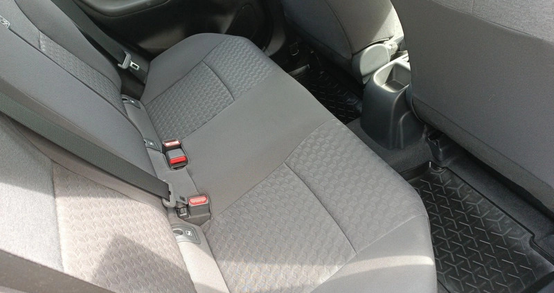 Toyota Yaris cena 75900 przebieg: 4584, rok produkcji 2023 z Szczawnica małe 211